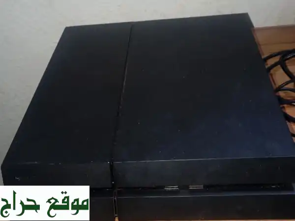 بلايستيشن 4 جيد جدا وممتاز البيع للحوجة والضرورة السعر 600 توجد اسطوانة كرة قدم حديثة 2025 السعر ... 4
