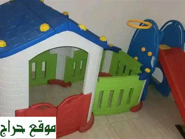 ألعاب اطفال بحالة التصنيع تقريبا لم تستخدم