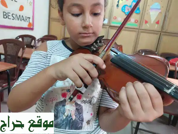 أستاذ كمان وفيولا محترف (ماجستير تربية موسيقية) | دروس صولفيج | خبرة 15 عام
