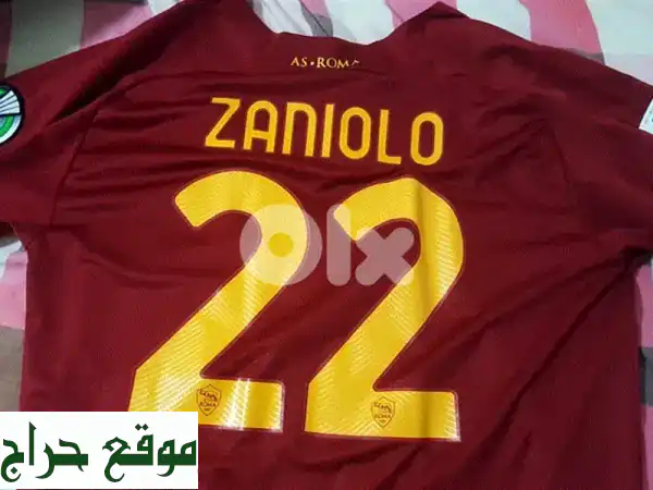 عرض مذهل! طقم زانيولو روما 2021 New Balance (مقاس XL) بـ 10$ فقط!