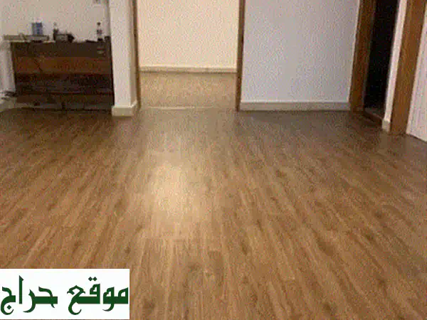 تركيب باركيه خشبي | SPC ضد الماء | بديل رخام وجدران شيب وود | خدمات ديكور منزلي متكاملة 3