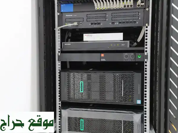 تواصل بلا حدود وأمان تام: خبراء تركيب وصيانة شبكات IT وكاميرات المراقبة 3