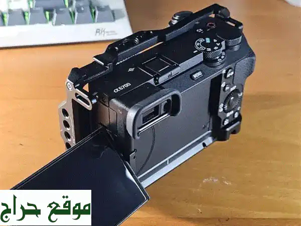 🔥 فرصة ذهبية! باقة تصوير احترافية للبيع: Sony A6700 + Sigma 16mm f1.4 + Tamron 17-70mm f2.8 | مستخدمة 3 أشهر فقط وبحالة كالجديدة! 2