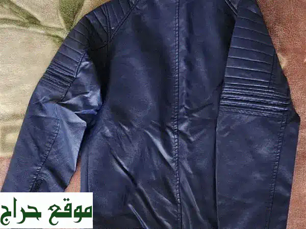 جاكيت جلد أولادي أنيق (8-11 سنة) | شبه جديد لمظهر عصري 2