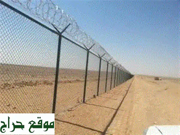 حماية مثالية: تورييد وتركيب سياج لكل موقع ومزرعة - سياجك الآمن يبدأ هنا!