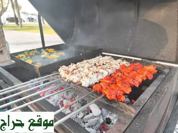 Bayside Catering عُمان: أفضل خدمات شواء (BBQ) احترافية لحفلاتك - تجهيزات داخلية وخارجية متكاملة!