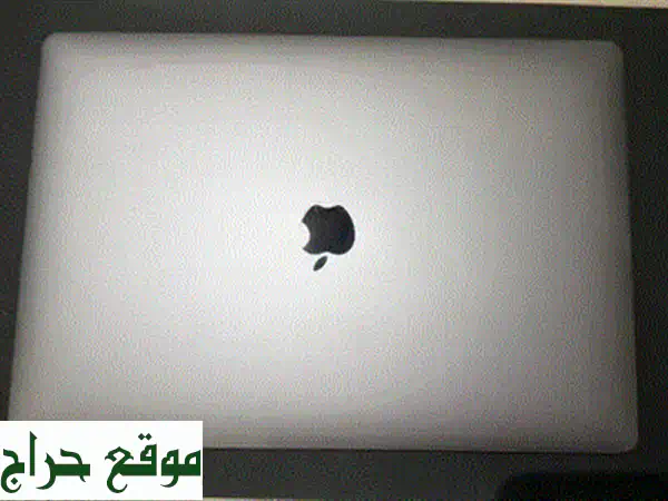 فرصة ذهبية: MacBook Pro 2016 - كالجديد تماماً مع حماية، شنطة، وشاحن أصلي! 4