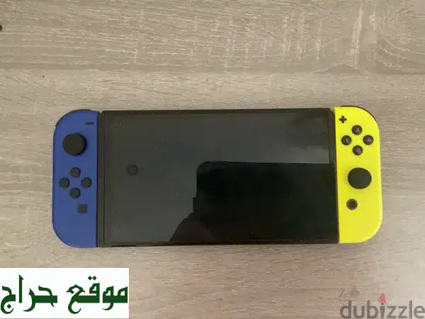 نينتندو سويتش OLED + كارت 256GB SD | بحالة ممتازة | انطلق في عالم الألعاب!