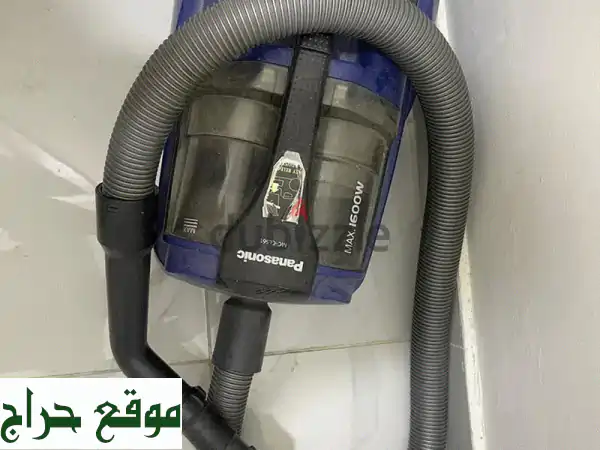 🔥 فرصة ذهبية: مكنسة باناسونيك MC-CL561 Mega Cyclone (مستعملة، 1600 واط) - شفط منخفض، بحاجة لصيانة! [MCCL561] 4