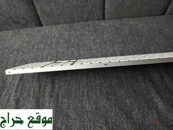 كيبورد ابل ماجيك الأصلي بلوحة أرقام | عربي إنجليزي - مستعمل نظيف كالجديد 2