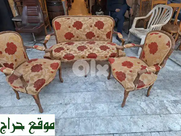 طقم صالون فاخر خشب زين | نظافة استثنائية (كأنّه جديد) وسعر لقطة مدهش! ✨