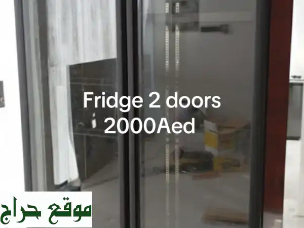 فرصة ذهبية في عجمان! أيس ميكر AED50، ثلاجة كيك وعرض مشروبات للبيع - جهّز مشروعك الآن! 3