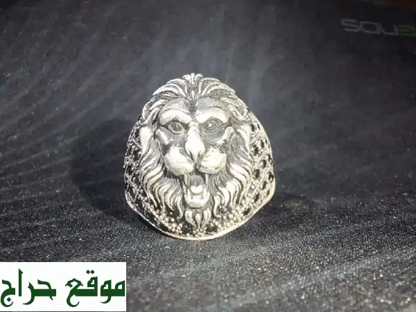 تميز وأناقة: خاتم فضة عيار 925 بوجه الأسد (مستعمل بحالة ممتازة) - توصيل مجاني جدة! 3