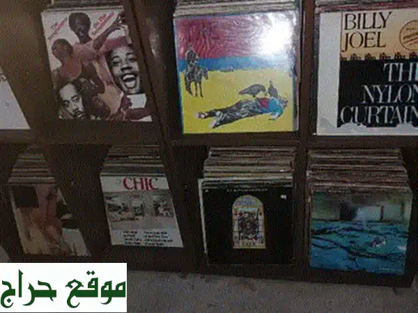 فرصة لمحبي برايان فيري وروكسي ميوزيك: أسطوانة فينيل "Another Time, Another Place" نادرة ومستعملة - تجربة صوتية فريدة! 3