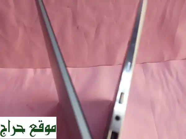 فرصة نادرة: HP EliteBook x360 1030 | i5-الجيل الثامن | 8GB RAM | 512GB SSD | لمس | 110 OMR 4