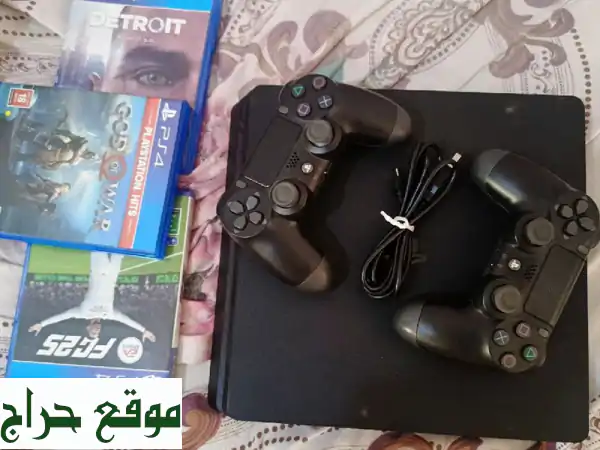 بلايستيشن 4 سليم 1 تيرا مش كسر زيرو حرفيا جديد تم استخدامه حوالي 16 ساعة متقطعة من وقت ما اشتريتوا ...