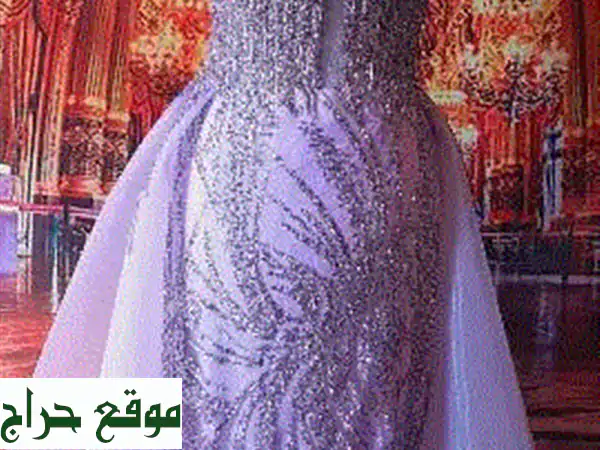 فساتين سهرة للإيجار 2024: تألقي بتصميمات حصرية | مقاسات 42 & 44 متوفرة الآن!