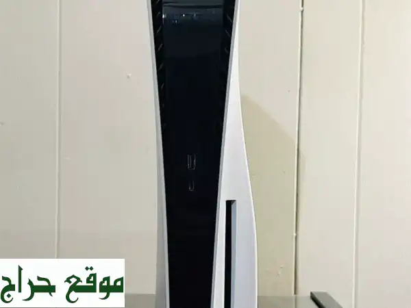 بلايستيشن 5 إصدار الأقراص الأبيض: بوابتك لتجربة لعب 4K و 3D Audio لا مثيل لها! (شامل جميع الكابلات) 2