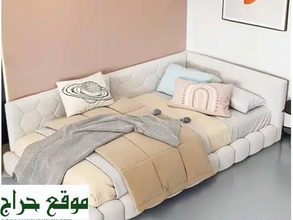 استمتع بنوم الأحلام! سرير مزدوج أبيض بإضاءة LED غير مباشرة – لمسة فنية لغرفة نومك