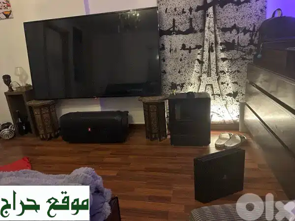 فرصة ذهبية: بلايستيشن 4 برو 1TB كالجديد تماماً! جاهز للعب بـ 3 يدات تحكم أصلية (2 منها جديدة كلياً)