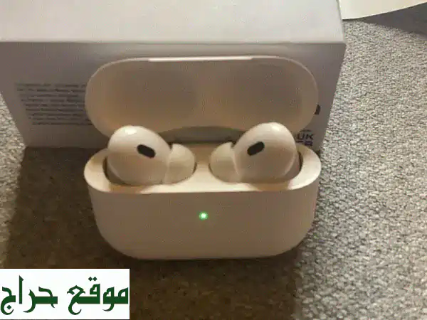 فرصة ذهبية: ايربودز ابل (الإصدار الأحدث) بحالة ممتازة - شبه جديدة للبيع! 2