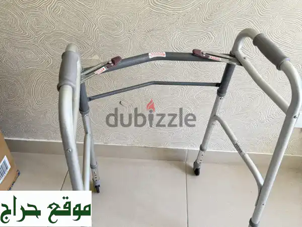 مشاية قابلة للطي للكبار: استقلالية وأمان في كل خطوة! (جاهزة للاستلام) 3