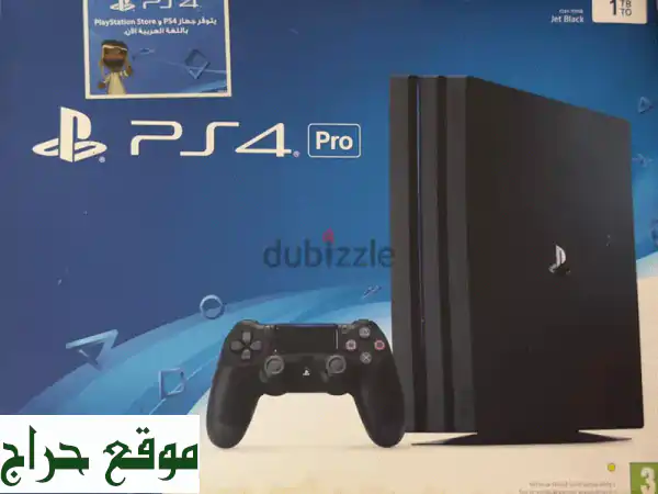 PS4 Pro 1 TB JET BLACK + 2 CONTROLLERS + 1 GAME