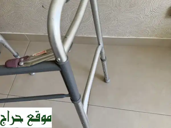 مشاية قابلة للطي للكبار: استقلالية وأمان في كل خطوة! (جاهزة للاستلام) 4
