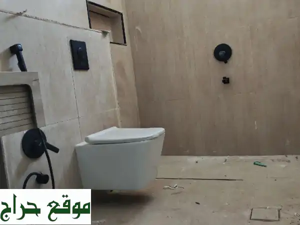 مبلط أبو مكة: خبير تركيب سيراميك وبورسلان بدقة متناهية وضمان الجودة! 4