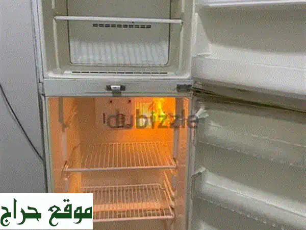 ثلاجة سامسونج ميني | فريزر صغير بحالة ممتازة - الحل الأمثل لمساحتك! 4