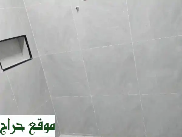 مبلط أبو مكة: خبير تركيب سيراميك وبورسلان بدقة متناهية وضمان الجودة! 2