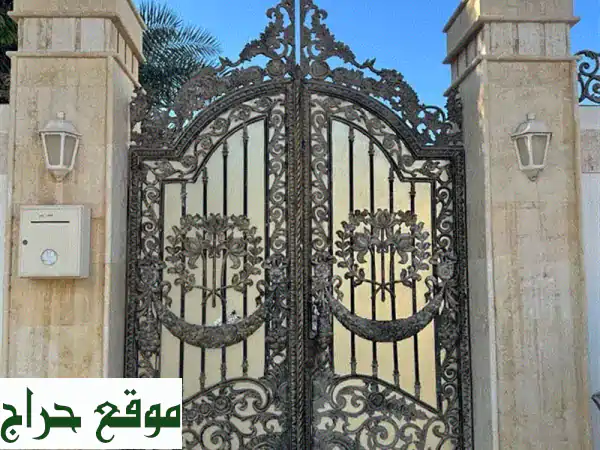 بوابة فيلا فاخرة ألمنيوم مصبوب | تصميم أوروبي كلاسيكي مضاد للصدأ | بسعر مميز