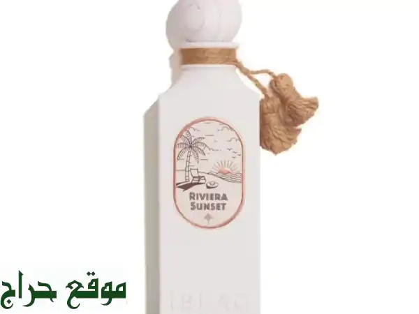 عطر أوشن ويسبر من أب راق: رحلة ساحرة بين نفحات الخوخ والورد والأخشاب الراقية