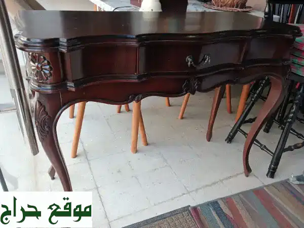كونسول إيطالي فاخر شبه جديد | أناقة منزلية خالدة (فرصة لا تعوض!) 2