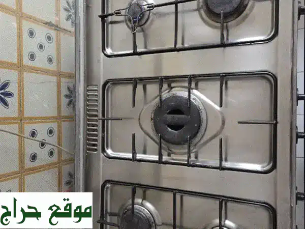 فرصة ذهبية! فرن غاز قائم (بوتاجاز) مستعمل 25 ريال عماني - يعمل بكفاءة ممتازة! 4