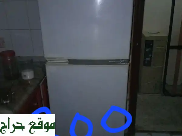 فرصة ذهبية! أجهزة وأثاث للبيع المستعجل - ثلاجة، غسالة، تلفزيون، سرير، طاولة بمدينة محمد بن زايد مصفح 10 3