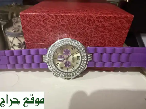 فرصة لا تُعوض: ساعات مستعملة للبيع في أبوظبي (الخالدية) - 100 درهم فقط! تحتاج بطارية