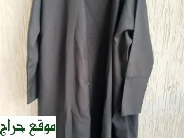فرصة لا تُفوّت: 10 عبايات (مقاس 54-56) بسعر الجملة 12 درهم فقط!
