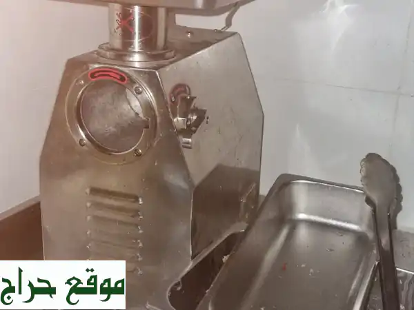 ماكينة لحمة للبيع دبي البرشاء | قوية وفعالة | بسعر 700 درهم 2