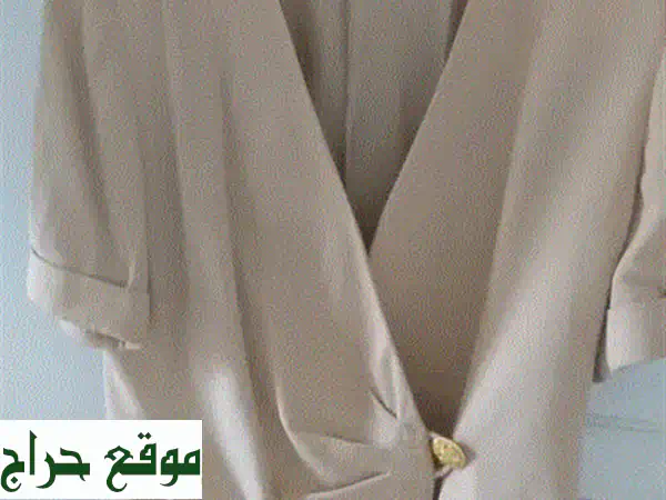 ✨ تألقي بجاكيت نسائي أنيق (أسود وأبيض) مقاس L | ارتدي مرة واحدة فقط - كأنه جديد! 3