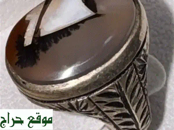خاتم عقيق يماني أصيل وفضة بحرينية ثقيلة: تحفة رجالية فريدة من نوعها 3