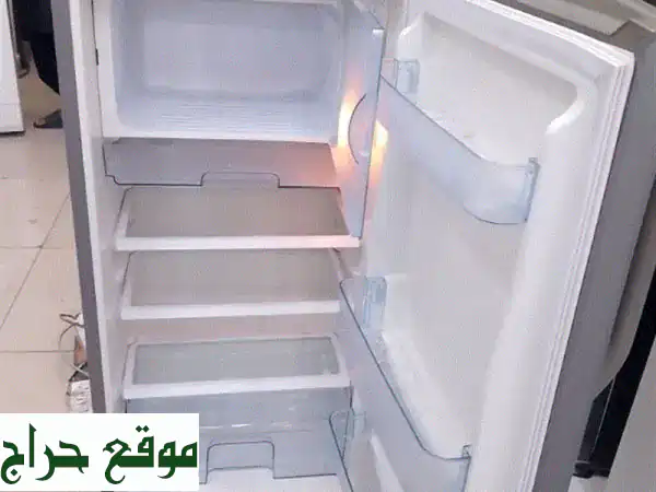 فرصة! ثلاجة للبيع بحالة ممتازة وشبه جديدة - توصيل مجاني وضمان 15 يوم! 2