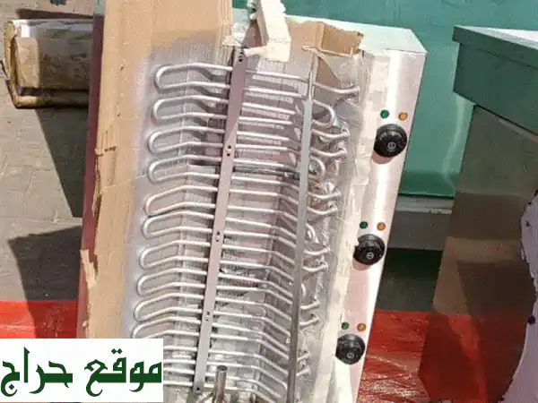 فرصة ذهبية: مطبخ مطعم احترافي كامل بحالة الجديد – استعمال شهر واحد فقط!