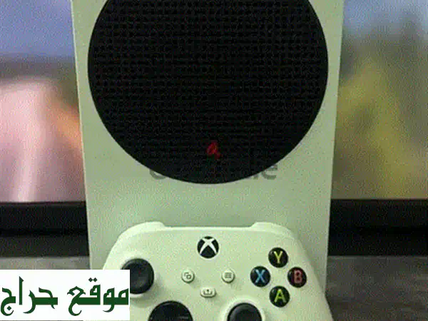 Xbox One S للبيع: فرصة! مستعمل بحالة ممتازة مع كنترول ولعبة | 55 دينار 4