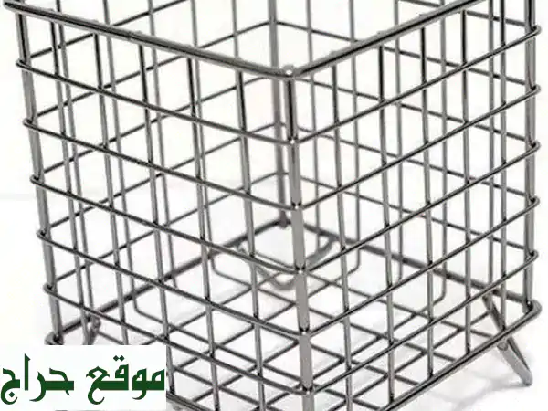 فرصة ذهبية لمشروعك! ديكور محل متكامل، مكواة، و30 بنطلون جينز ماركة – 3500 درهم فقط! 4