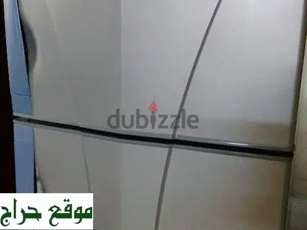 فرصة لا تعوض: ثلاجة كبيرة (حجم عائلي) للبيع - نظيفة، تعمل بكفاءة تامة وتبريد مثالي! 2