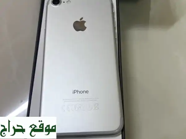 للبيع: آيفون 7 أبيض بحالة وكالة في أبوظبي | نظافة تامة بسعر 400 درهم كاش! 2
