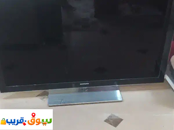 Sale used Samsung big TV 55 inch. heavy quality and clean condition.