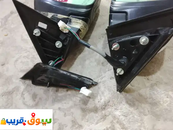 عدد 2 مراية لون أبيض نيسان روج أو اكس ترايل السعر 200 درهم