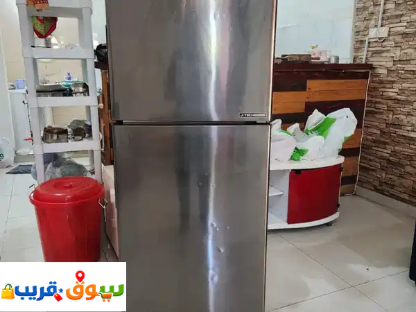 ثلاجة شارب (Sharp) للبيع بالوكرة - 224 لتر نظيفة...